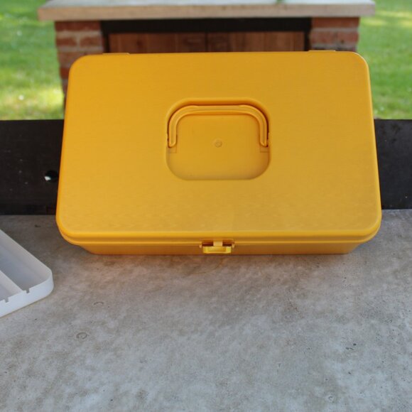 Vintage Wil-Hold Sewing Box โ Mustard Yellow โ Retro Craft Organizer - Picture 7 of 13